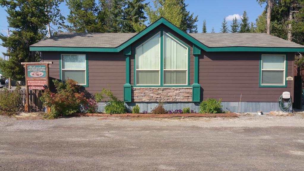 ווסט ילוסטון Yellowstone Wildlife Cabins מראה חיצוני תמונה